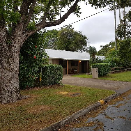 Villa Beerwah House Exterior foto