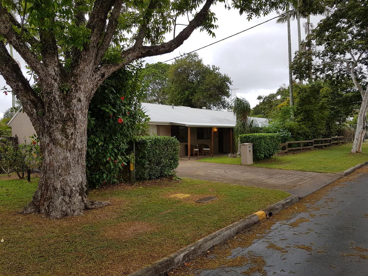 Villa Beerwah House Exterior foto